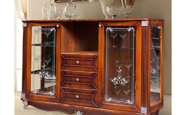 Комод с витриной Баккара